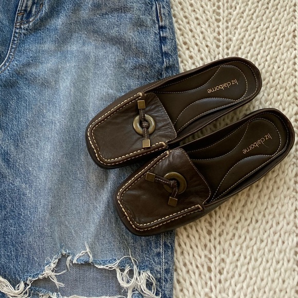 NWOT Liz Claiborne brown slip ons - Picture 6 of 8